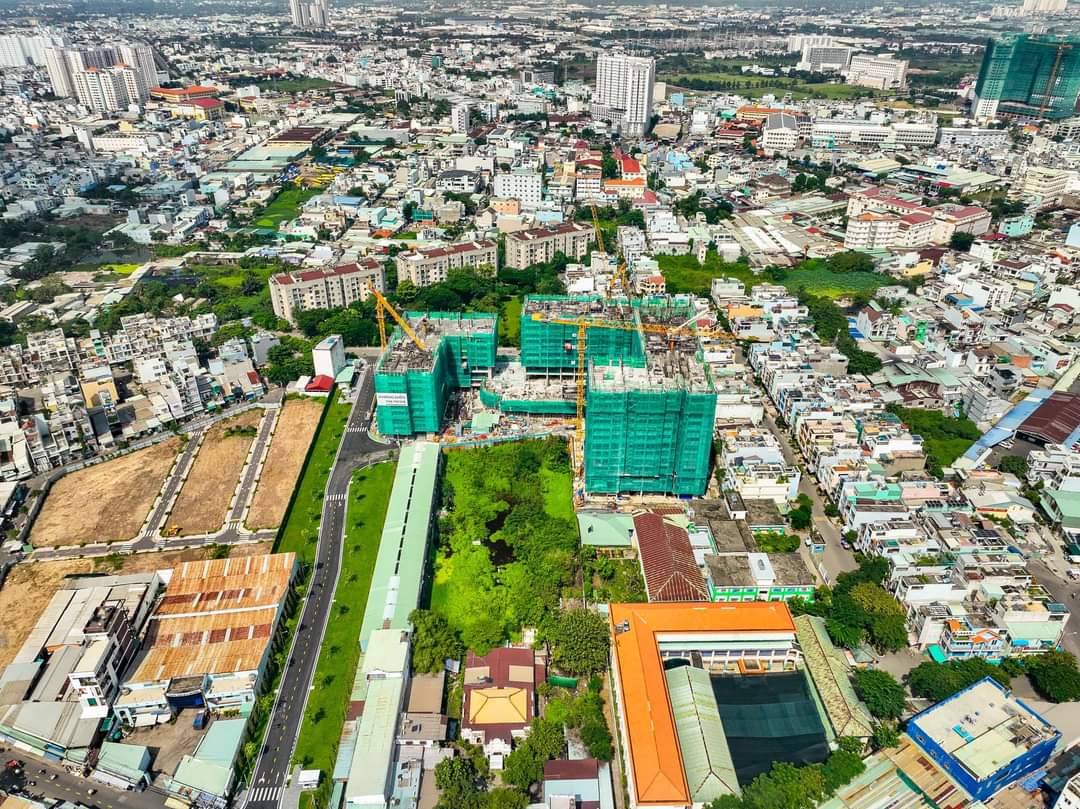 Tiến độ thi công tháng 10.2023 The Privia Khang Điền vẫn xây dựng khi chưa mở bán